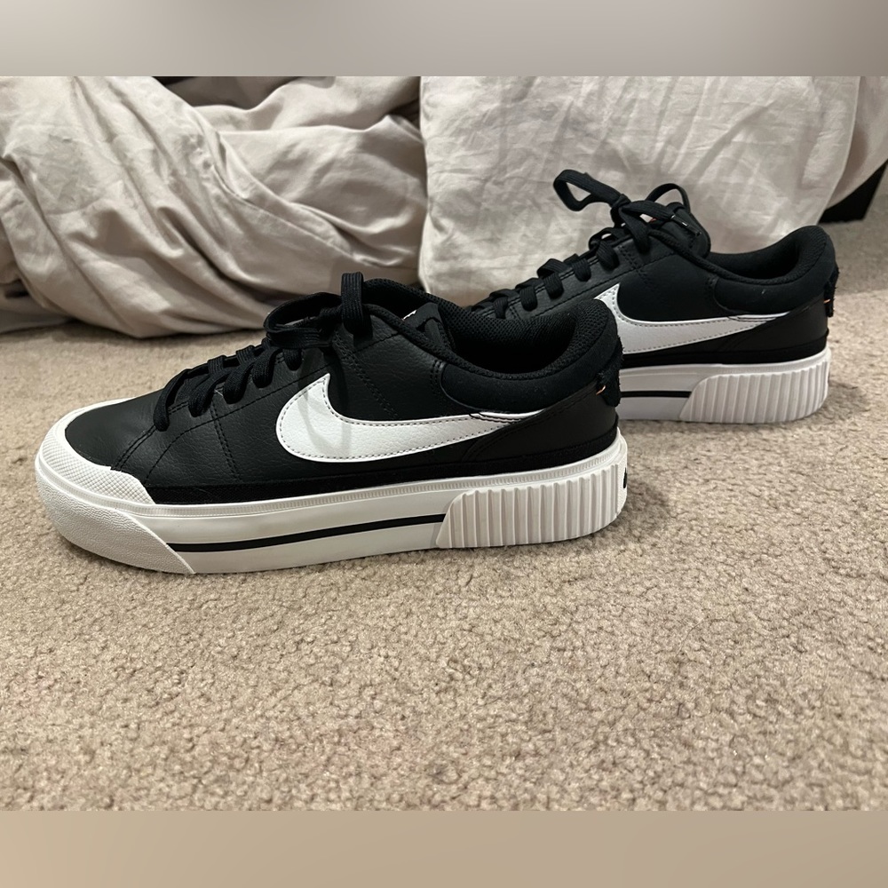 Nike Court Legacy Lift